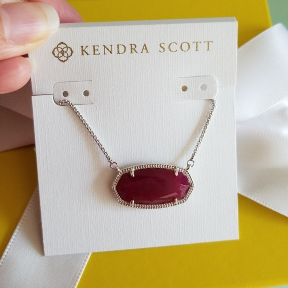 NEW Kendra Scott Elisa silver and maroon jade.